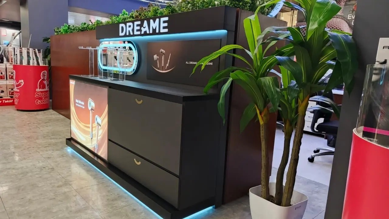 Dreame Stands